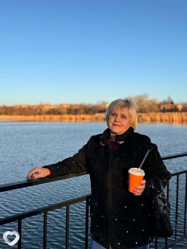 Людмила, 70, Новочеркасске — анкета №1636580