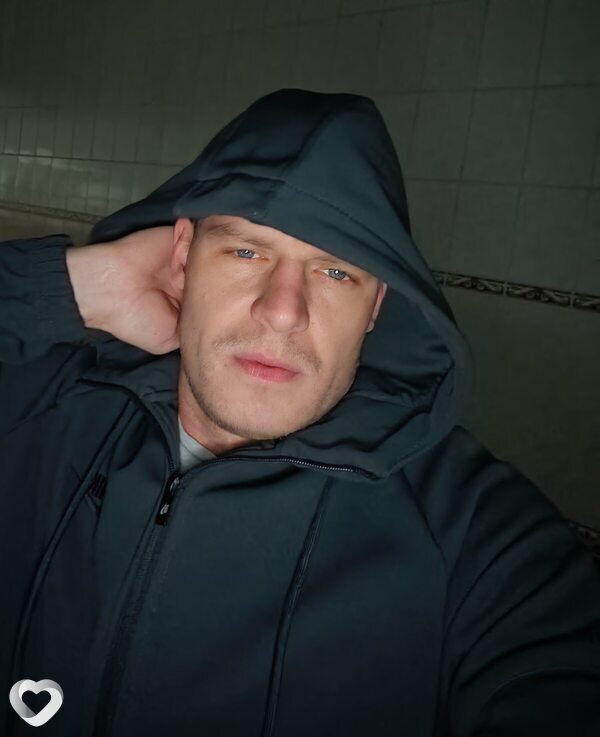 Артур, 32, Жлобине — анкета №1637012