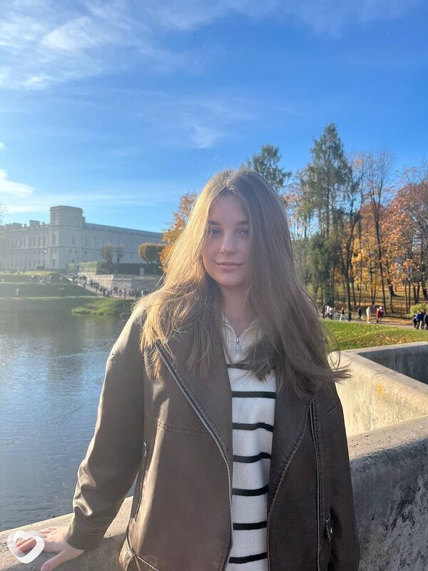 Лиза, 20, Кемерове — анкета №1638323