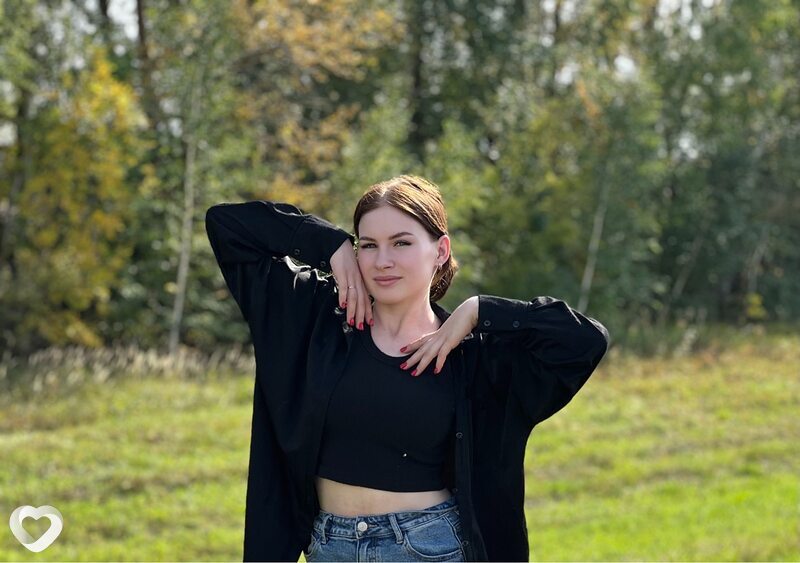 Эвелина, 20, Самаре — анкета №1638384
