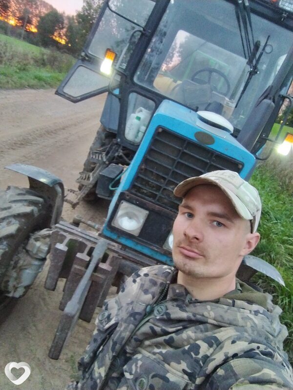 Валентин, 24, Витебске — анкета №1638843