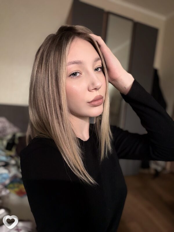 Юлия, 21, Омске — анкета №1639536