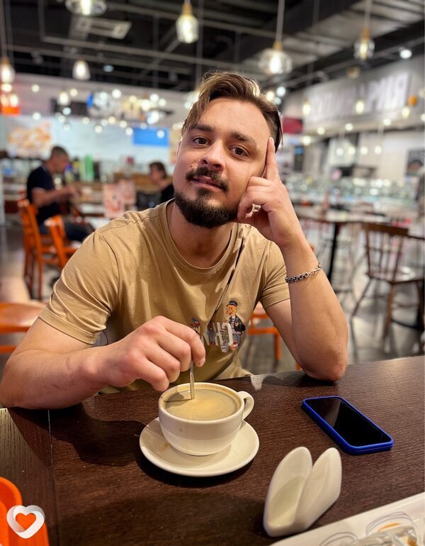 Эльдар, 28, Москве — анкета №1639591
