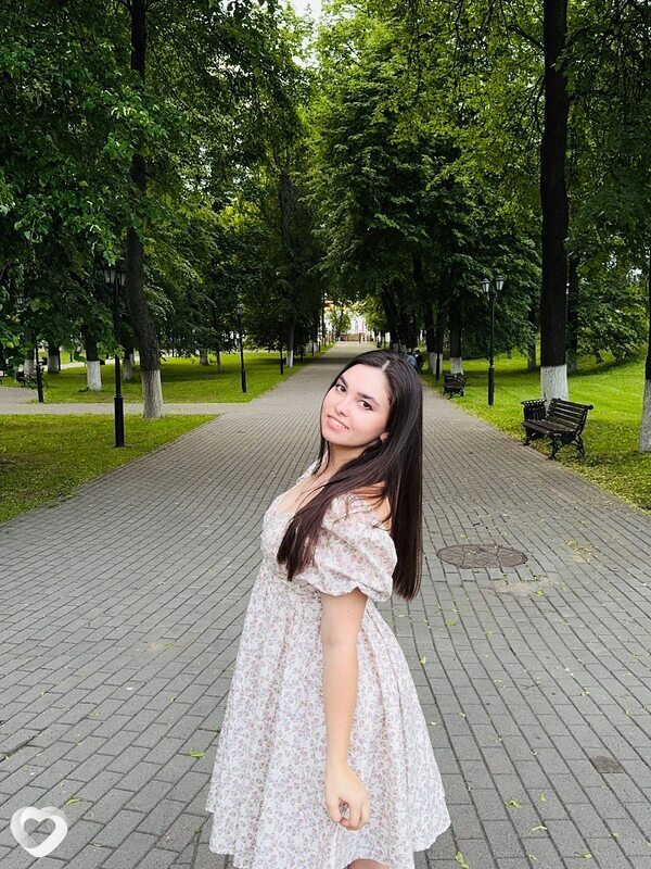 Алёна, 23, Москве — анкета №1639889