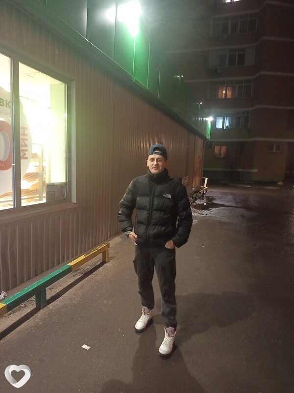 Artem, 27, Москве — анкета №1640686