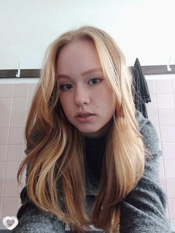 Аня, 20, Пензе — анкета №1640299