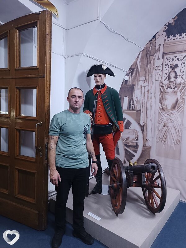 Максим, 32, Санкт-Петербурге — анкета №1640343
