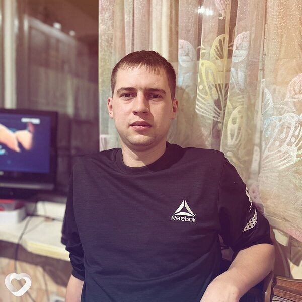 Максим, 28, Горках — анкета №1640329