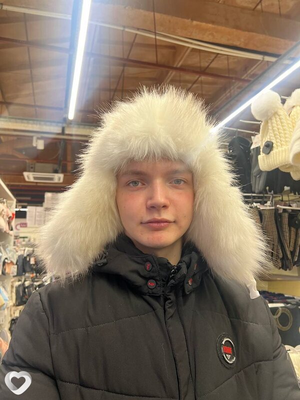 Дмитрий, 22, Междуреченске — анкета №1640719