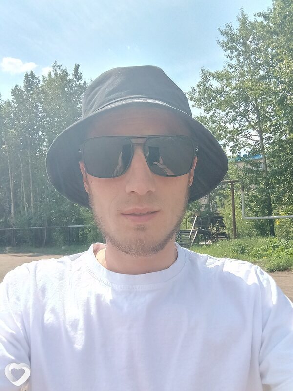 Виктор, 30, Алдане — анкета №1640654