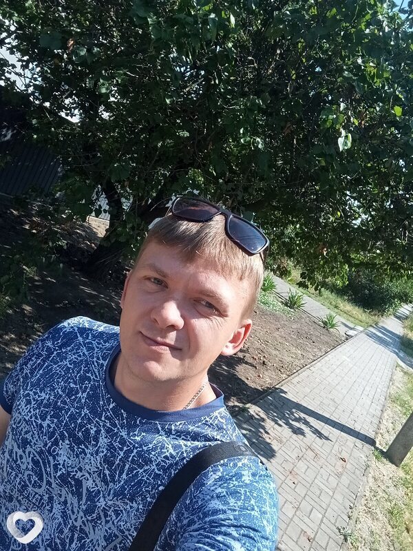 Виталя, 33, Кушугум — анкета №1641164