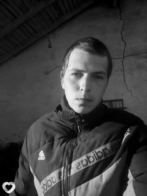 Александр, 27, Луганске — анкета №1642630