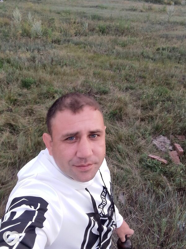 Павел, 35, Черногорске — анкета №1642753