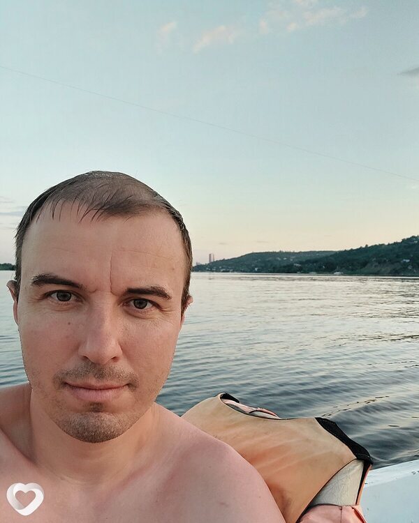 Артем, 39, Саратове — анкета №1642827