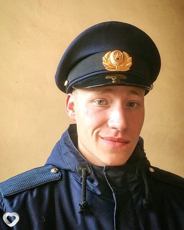 Илья, 26, Краснотурьинске — анкета №1642788