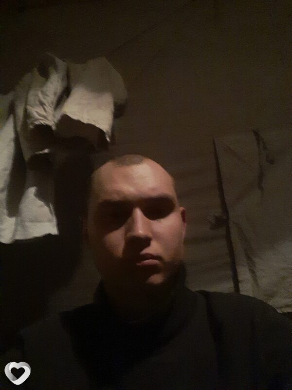 Толя, 21, Ивье — анкета №1643171