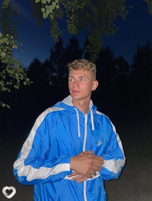 Максим, 23, Белгороде — анкета №1643887