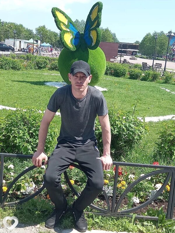 Денис, 37, Поронайске — анкета №1643983