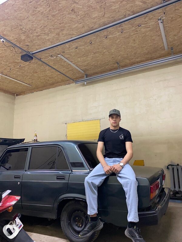 Дмитрий, 21, Тюмени — анкета №1644300