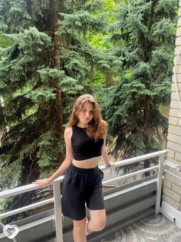 Аня, 29, Москве — анкета №1644671