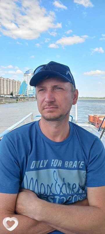 Александр, 41, Бийске — анкета №1645736