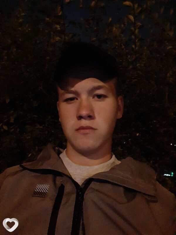 Миха, 21, Чите — анкета №1646078