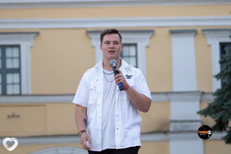 Стэфан, 20, Пинске — анкета №1646066