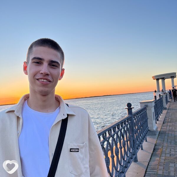 Александр, 23, Хабаровске — анкета №1646638