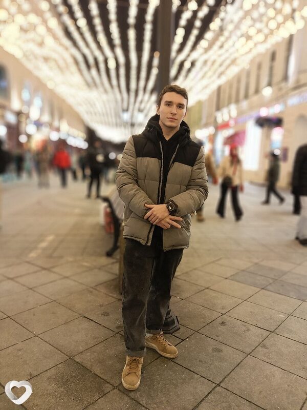 Александр, 21, Выксе — анкета №1646881