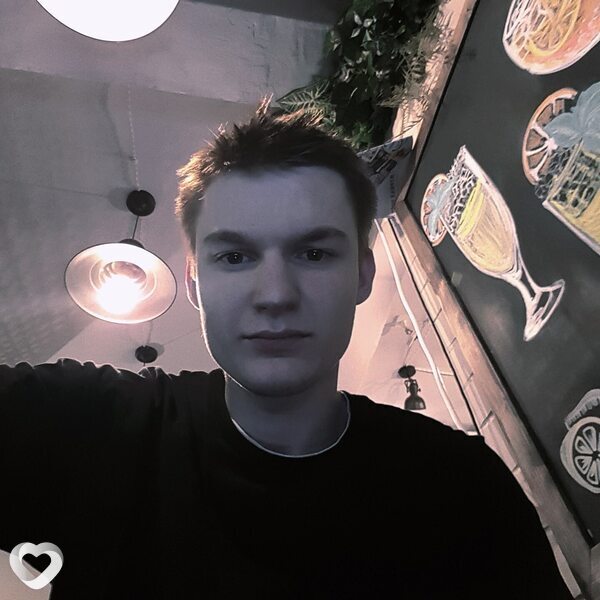 Олег, 24, Москве — анкета №1647264