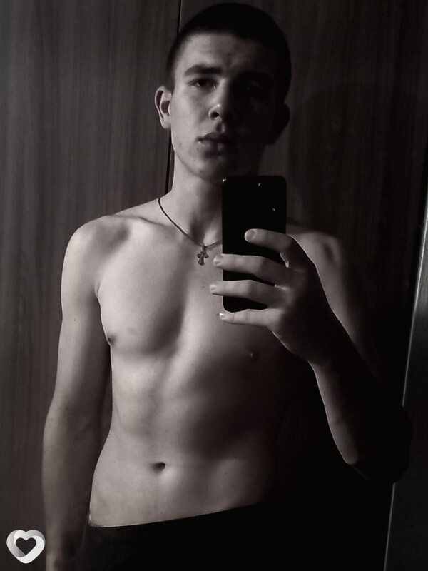 Павел, 20, Благовещенске — анкета №1648068