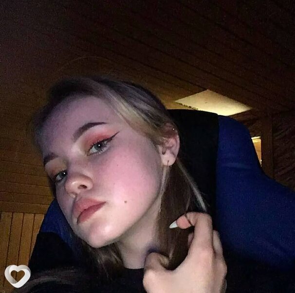 Эвелина, 26, Новокузнецке — анкета №1648319