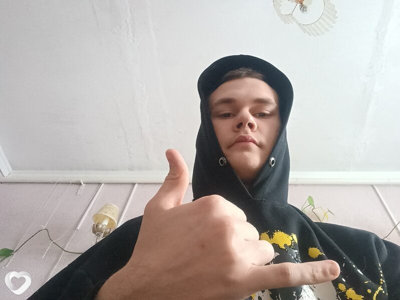Дима, 20, Домодедово — анкета №1649175