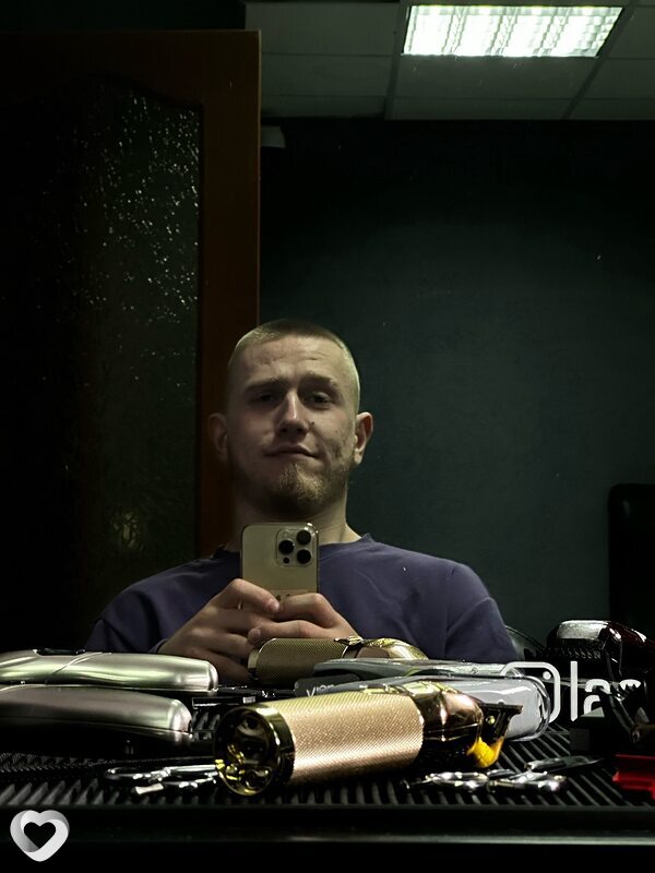 Алик, 23, Москве — анкета №1649788