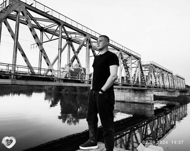 Виктор, 28, Тольятти — анкета №1650525