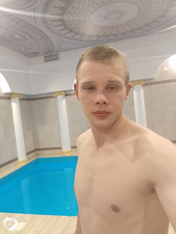Дима, 23, Калуге — анкета №1650932