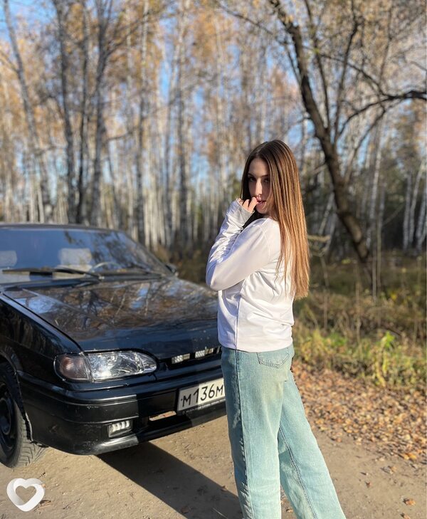 Вика, 21, Новосибирске — анкета №1650809