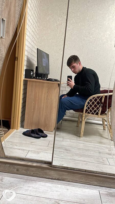 Владимир, 21, Минске — анкета №1651499