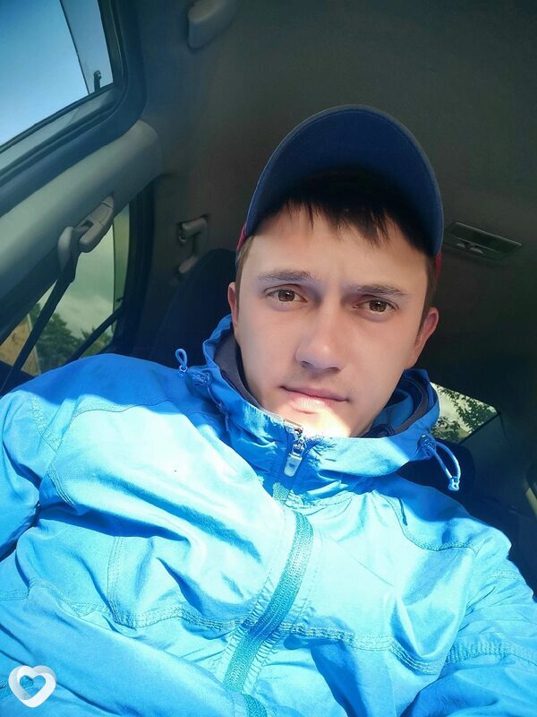 Артем, 27, Краснодаре — анкета №1652343