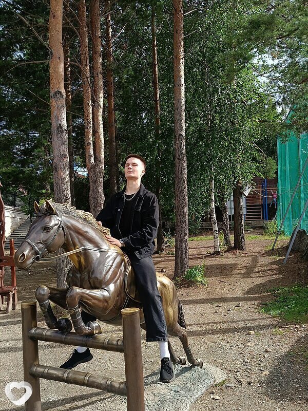 Дмитрий, 22, Симферополе — анкета №1652371