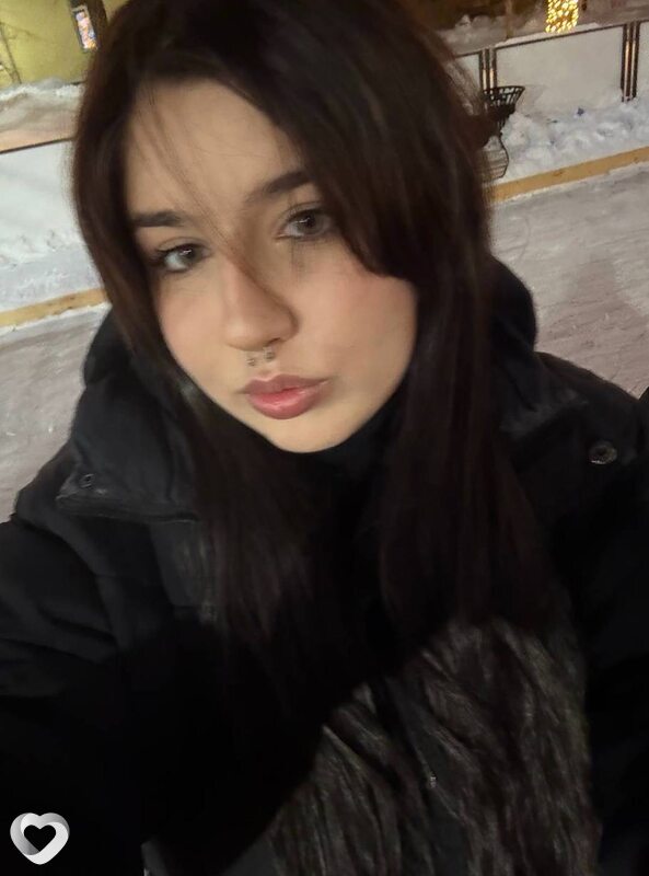 Василина, 20, Бийске — анкета №1653229