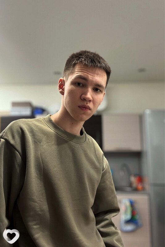 Денис, 23, Набережных Челнах — анкета №1653355