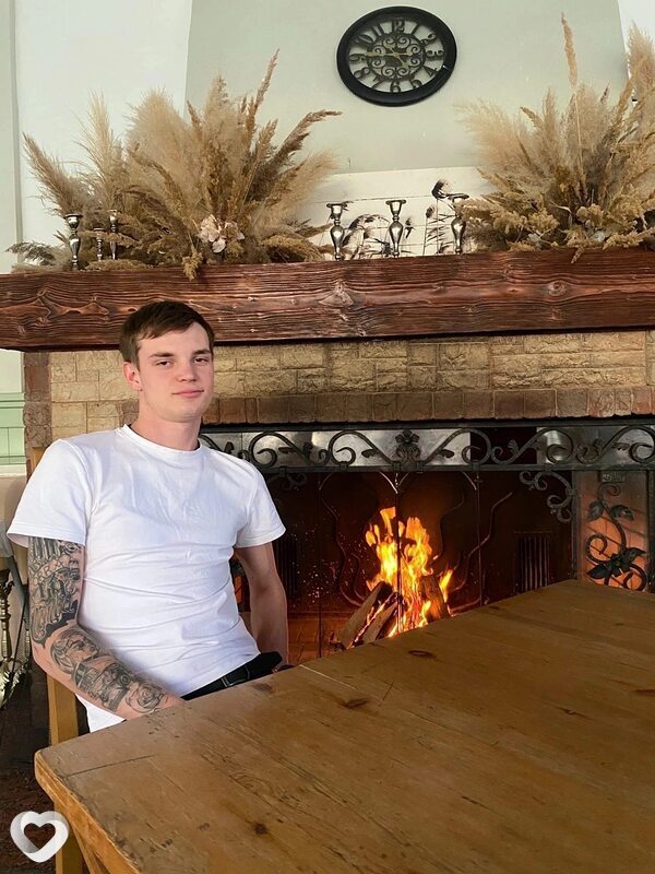 Артём, 26, Сочи — анкета №1653669