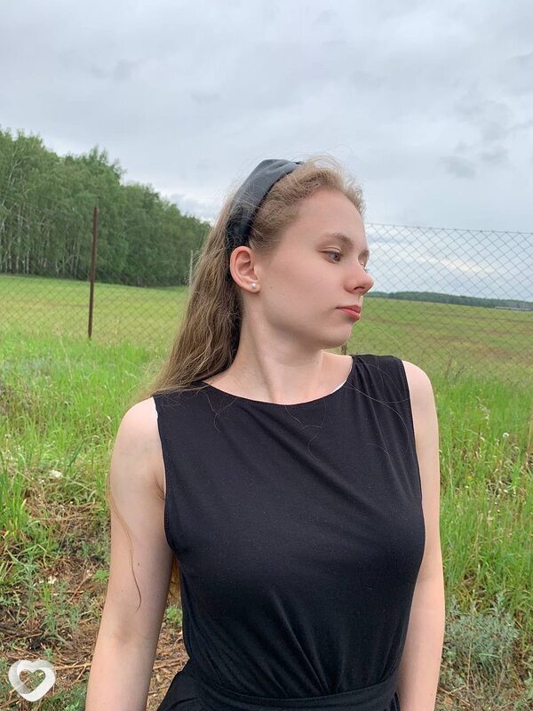 Сонечка, 21, Санкт-Петербурге — анкета №1654019