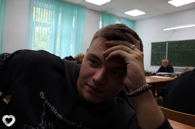 Михаил, 22, Москве — анкета №1654199