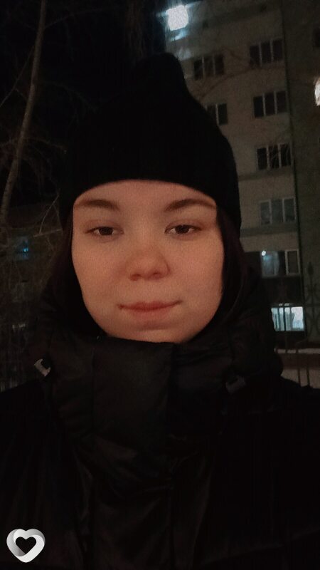 Арина, 21, Ачинске — анкета №1654318