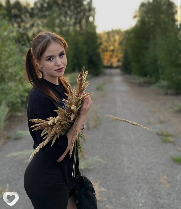 Настя, 23, Москве — анкета №1654292