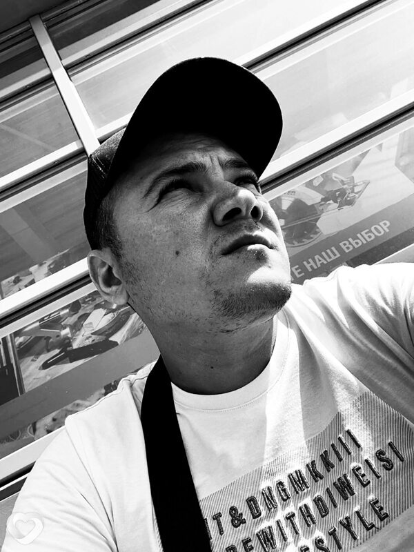 Даня, 35, Москве — анкета №1654469