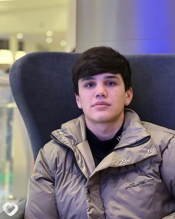 Рамазан, 19, Москве — анкета №1655400