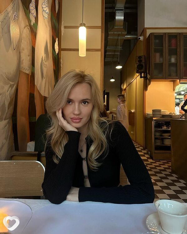 Кристина, 22, Омске — анкета №1655717
